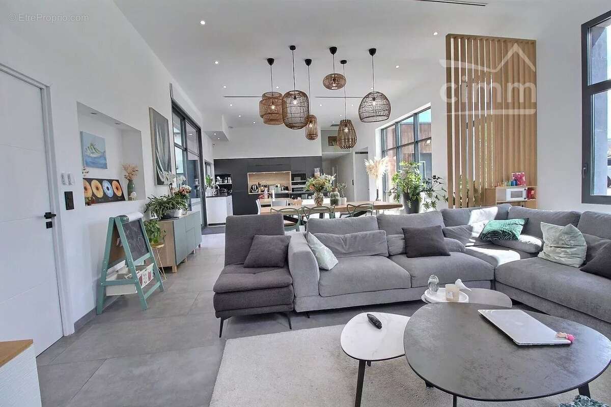 Maison à SAVONNIERES