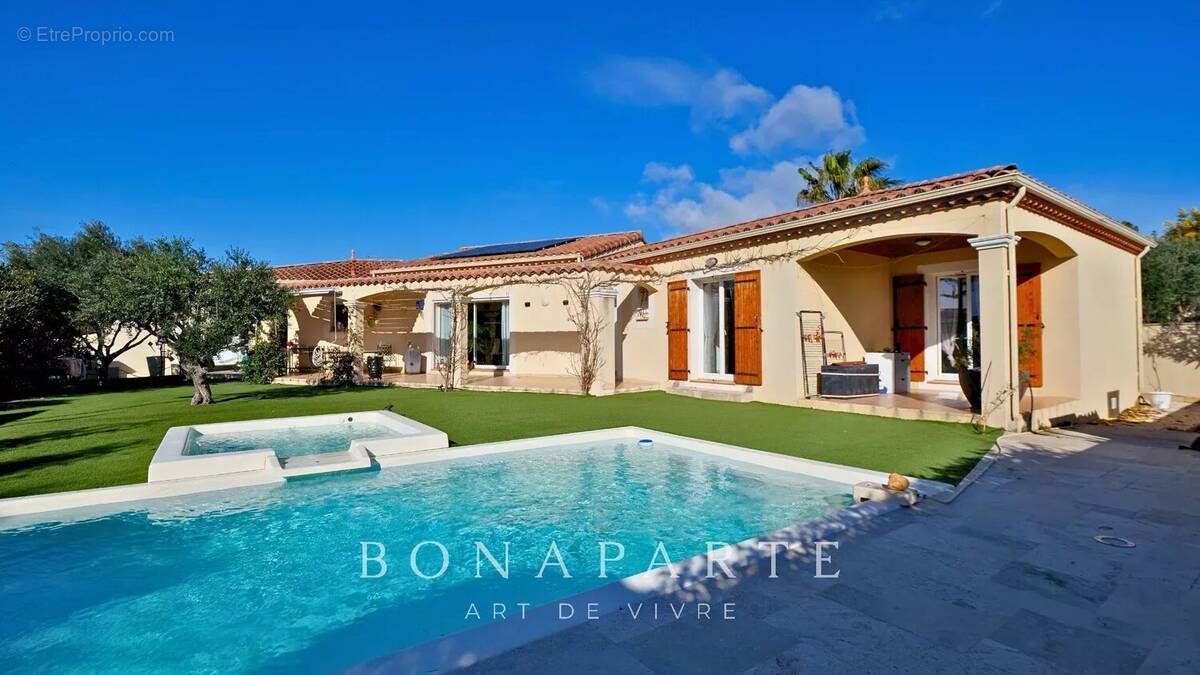 Maison à SERIGNAN
