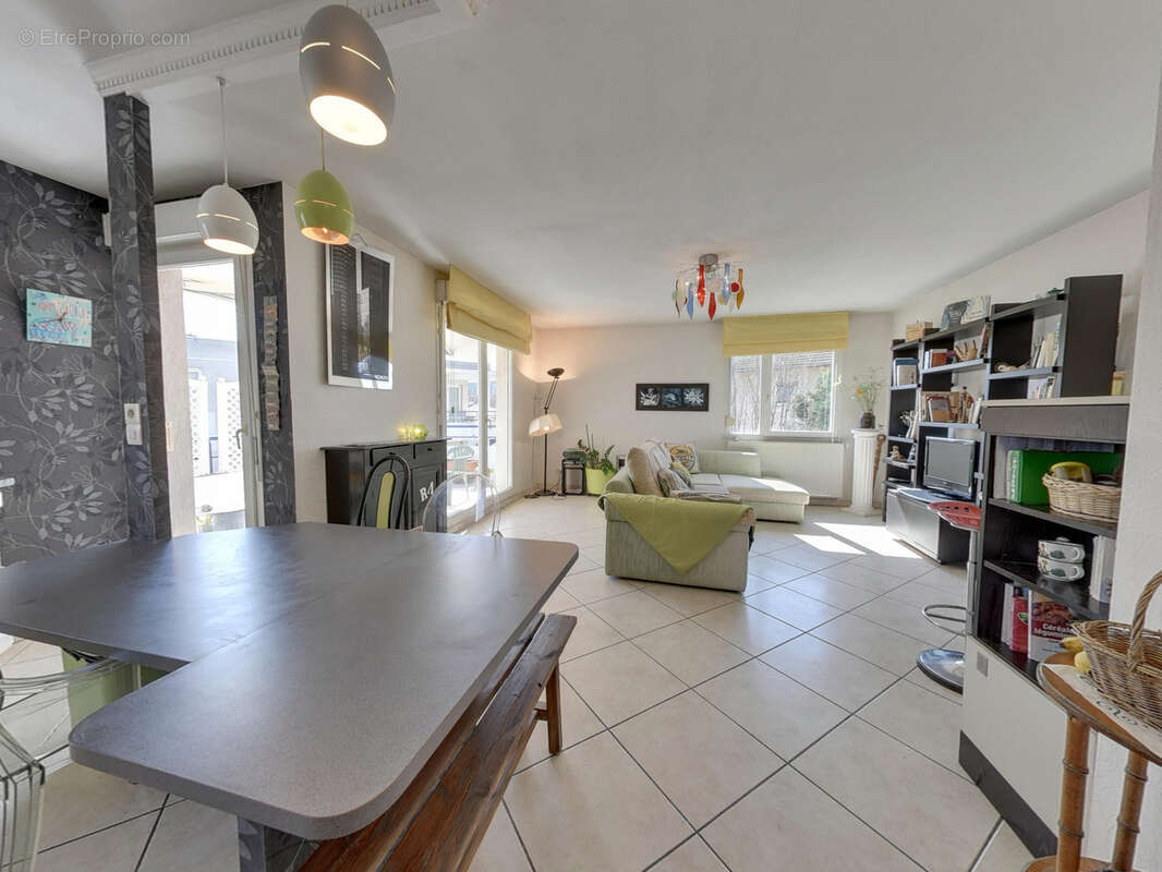 Appartement à ECHIROLLES