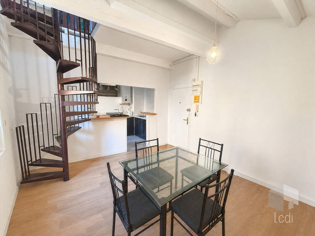 Appartement à MONTELIMAR