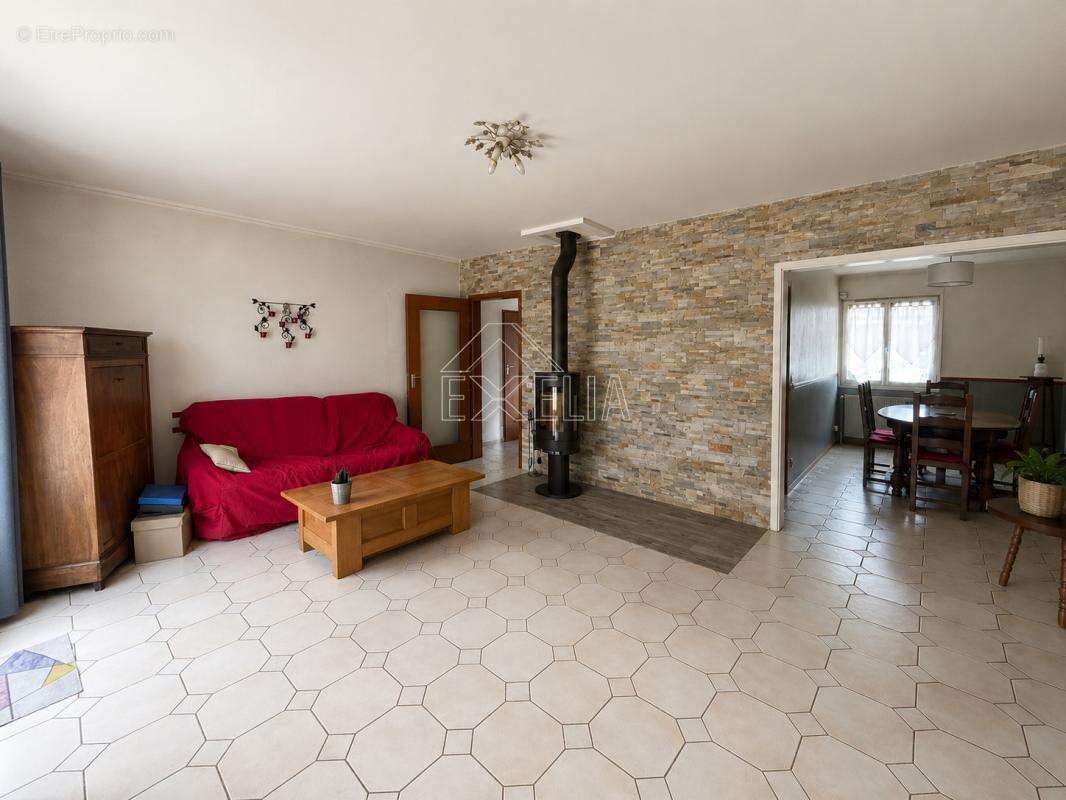 Maison à ROSNY-SUR-SEINE