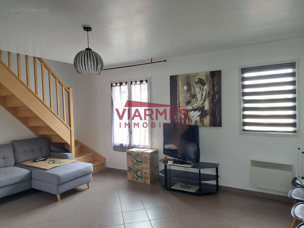 Appartement à SEUGY