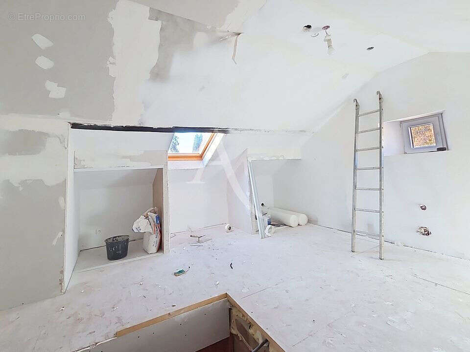 Maison - Sablonnières - 4 pièces de 74m² - Terrain 1296m²  avec Garage - photo 8