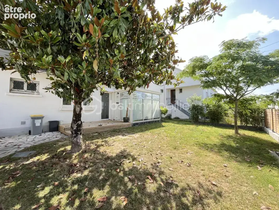 Maison familiale rénovée avec prestations haut de gamme – 5 chambres - photo 16