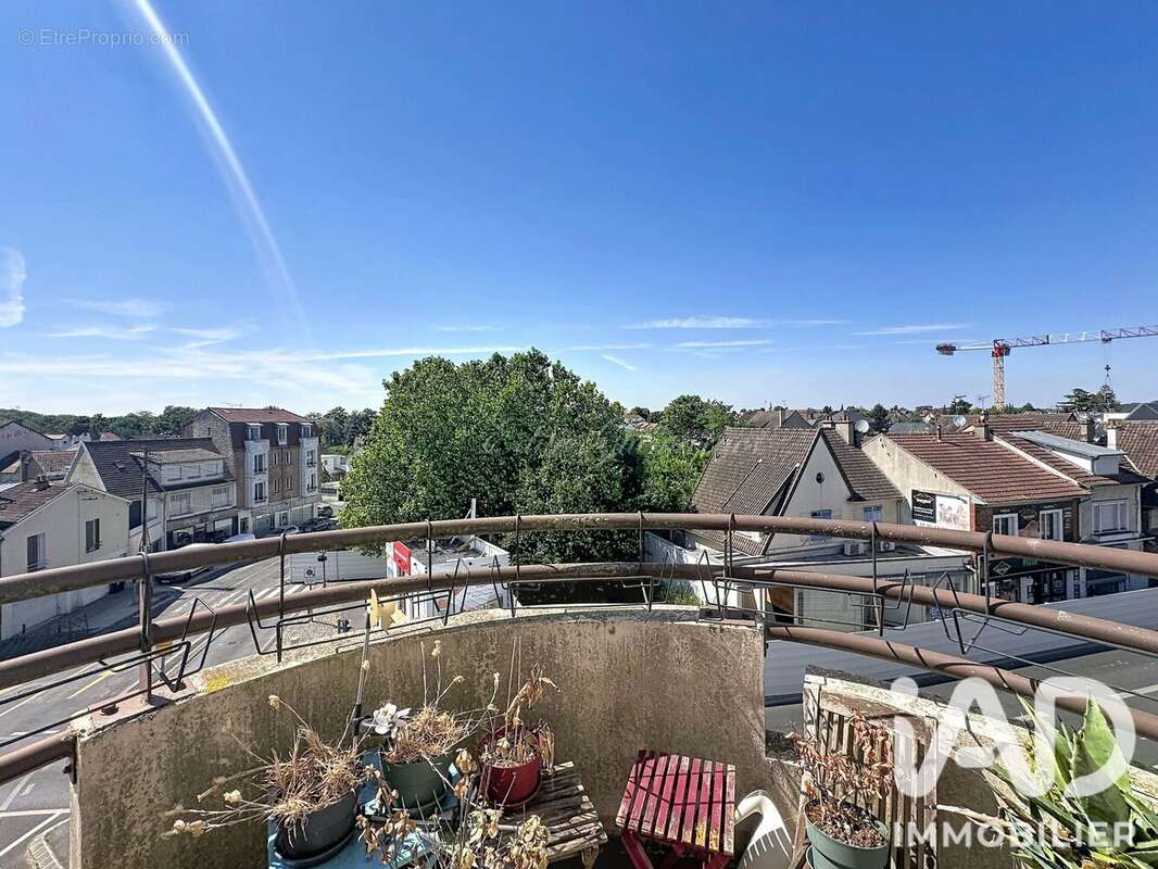 Photo 5 - Appartement à BEAUCHAMP
