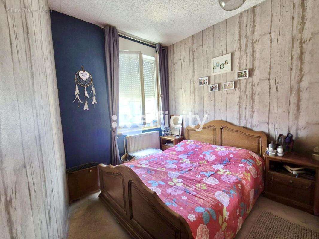 Appartement à CROUY