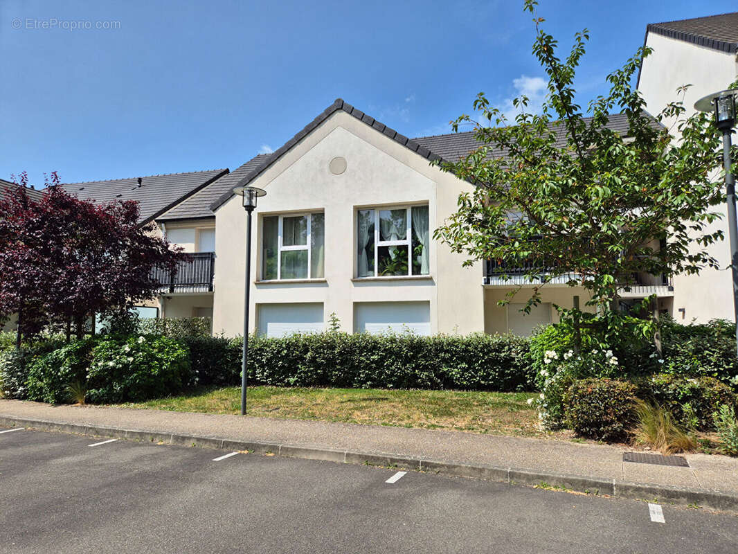 Appartement à ELANCOURT