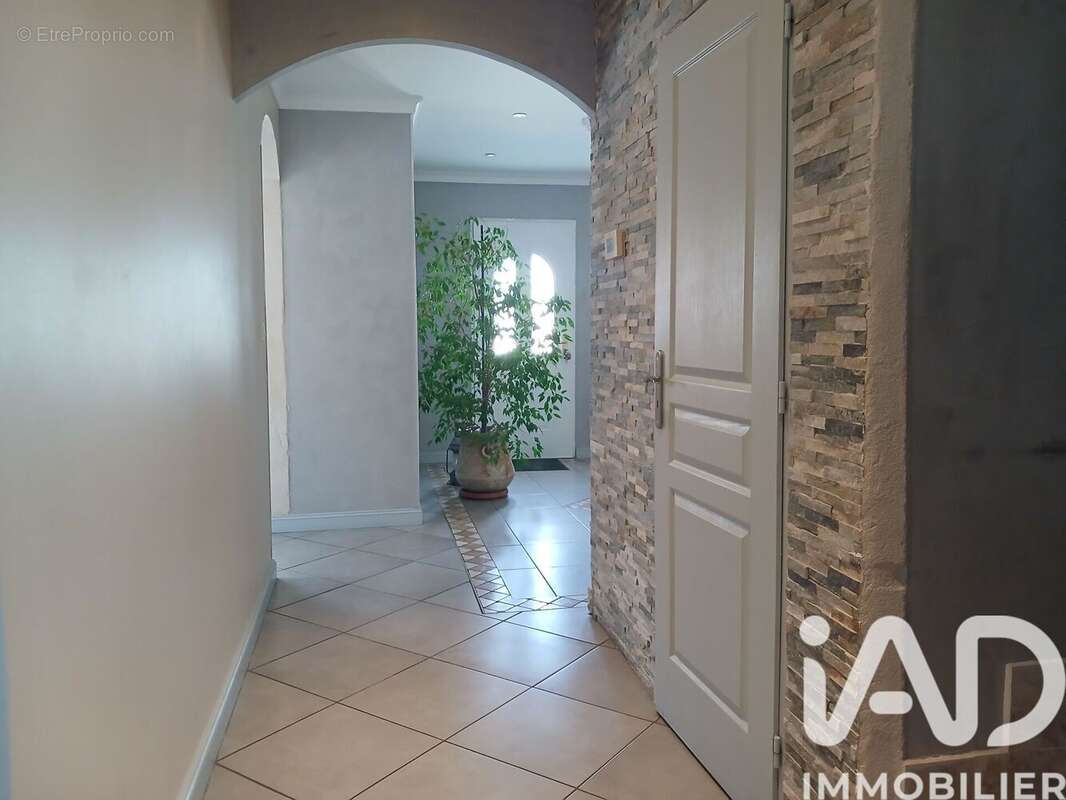 Photo 8 - Maison à SAINT-MARCEL