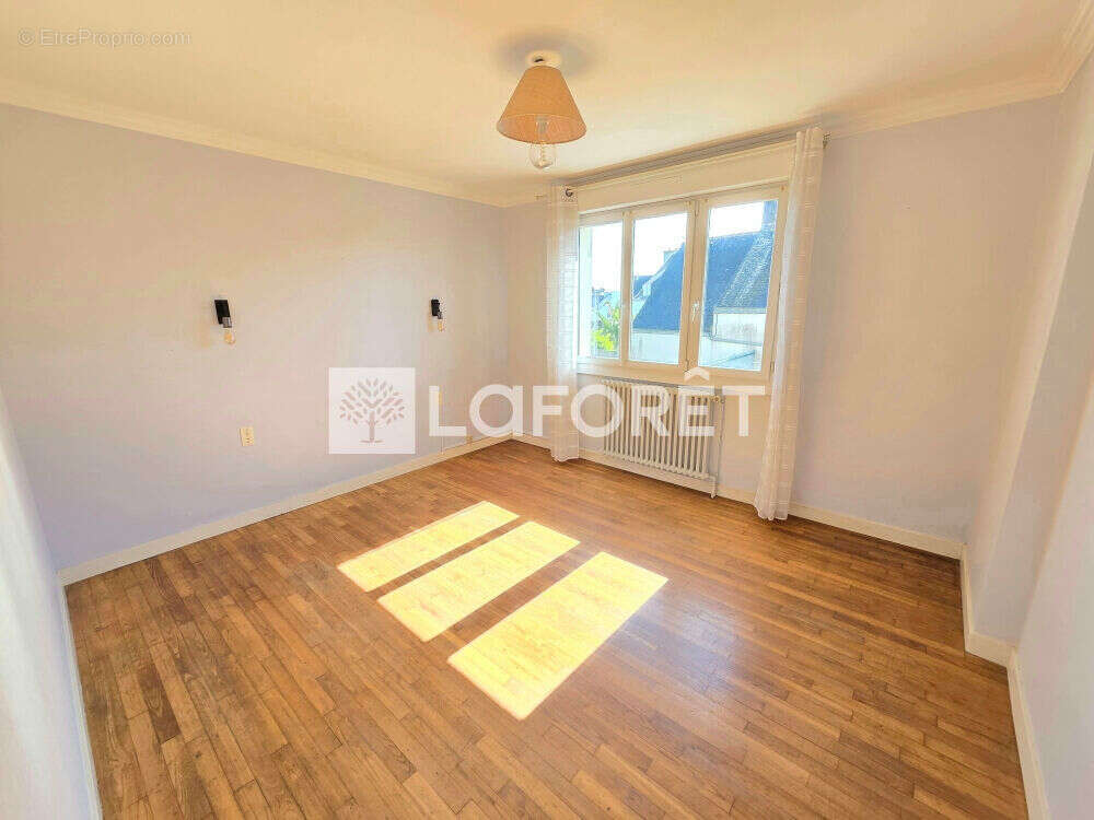 Maison à PLONEOUR-LANVERN