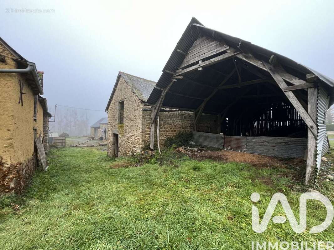 Photo 4 - Maison à MEZIERES-SUR-COUESNON