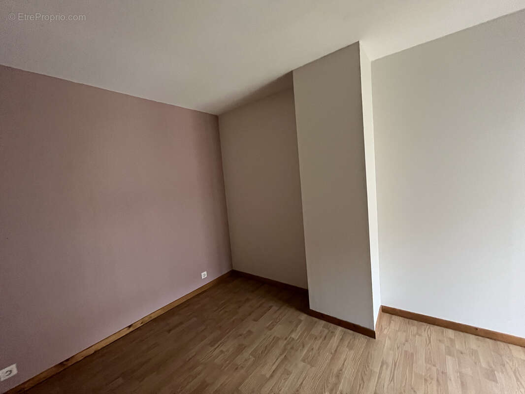 Appartement à LE MONASTIER-SUR-GAZEILLE