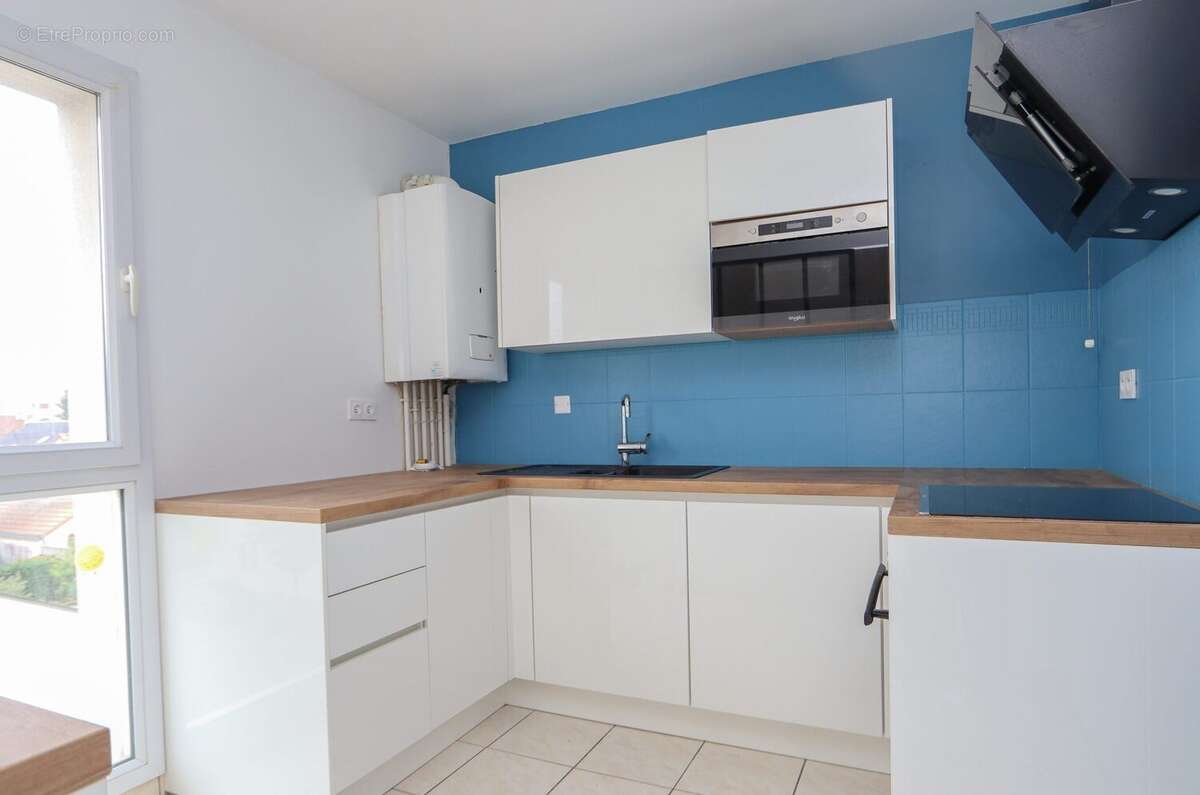 Appartement à FLEURY-LES-AUBRAIS