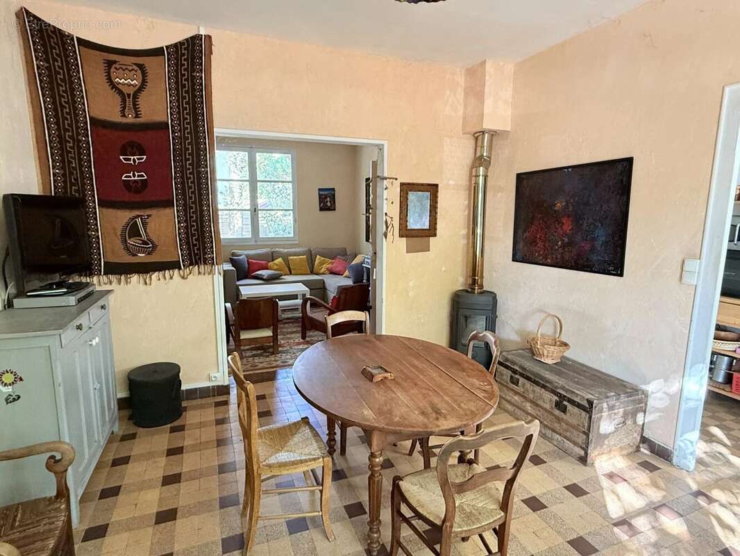 Maison - 2 pièces - photo 2
