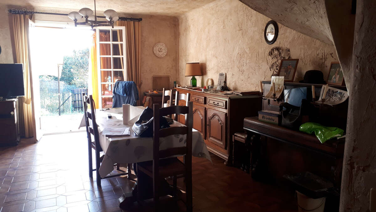 Maison à LE CANNET