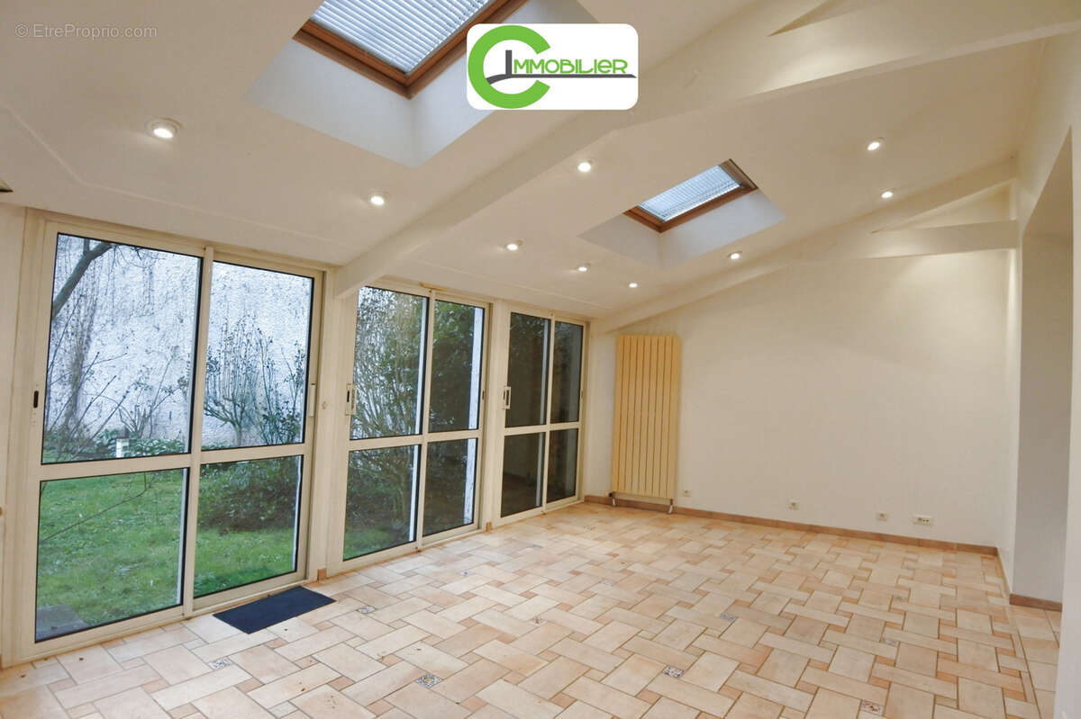 Maison à LA FERTE-BERNARD