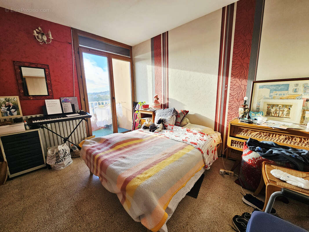 Appartement à LA VALETTE-DU-VAR