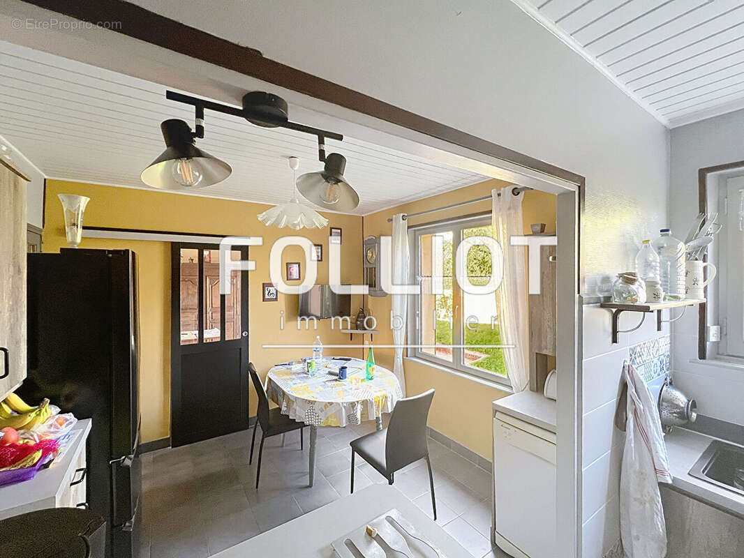 Maison à BRICQUEVILLE-LA-BLOUETTE