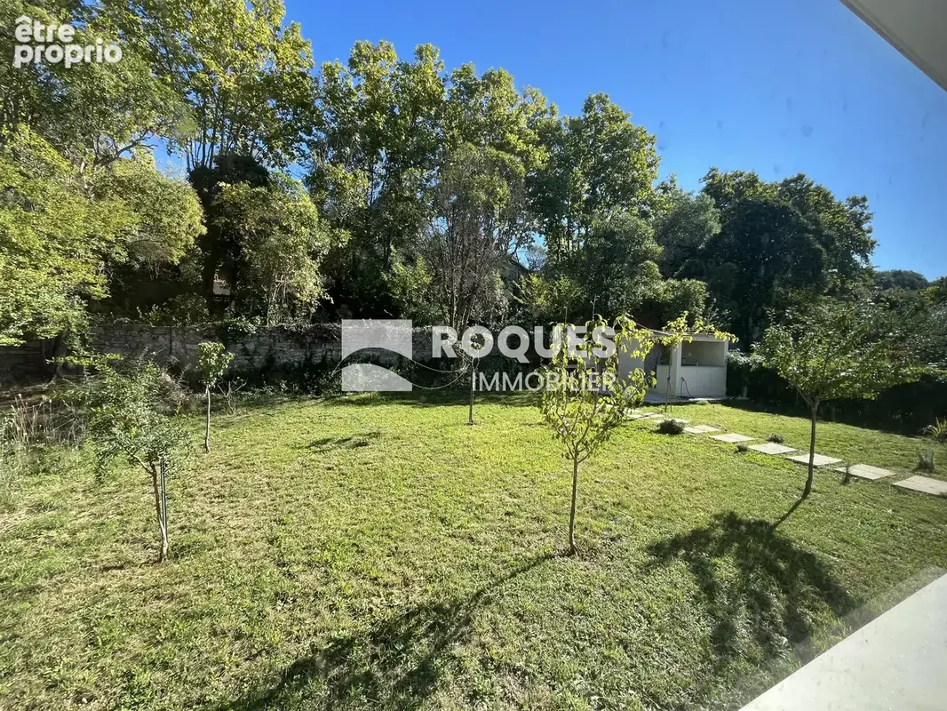 A vendre, villa contemporaine de 220m2 sur un terrain de 1306m2, Bédarieux - photo 29