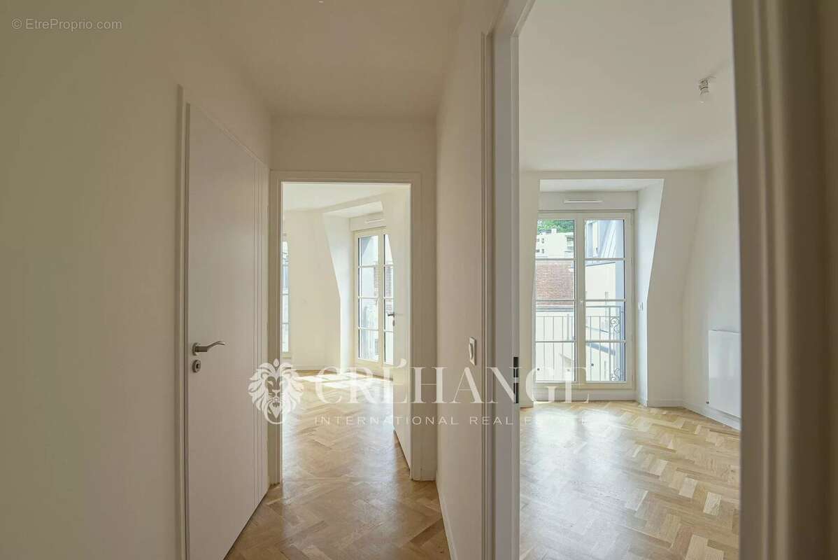Appartement à BOUGIVAL