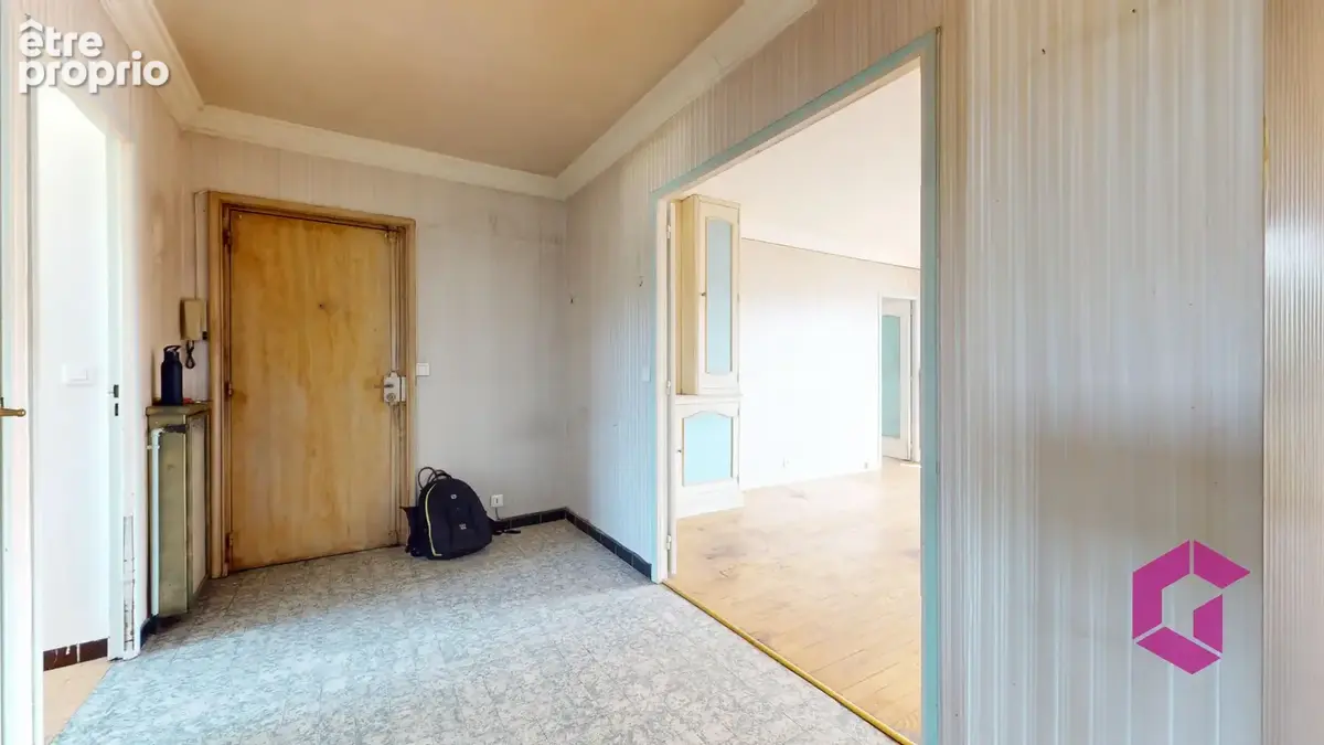 A vENDRE proximité place jacquard appartement de type T4 avec travaux - photo 9