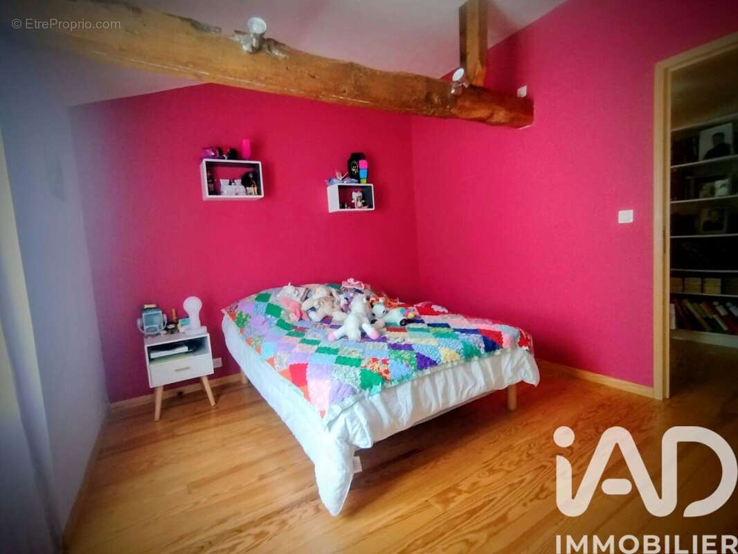Maison 144 m² à Calonges  - photo 9