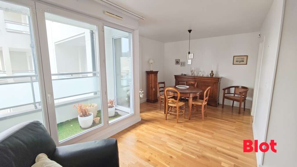 Appartement 64 m² à Saint-Malo  - photo 2