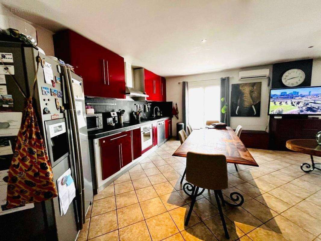appartement T4 avec 2 parkings - photo 2