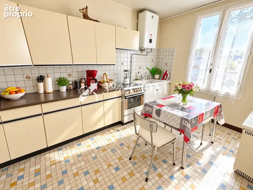 Maison de plain-pied - 3 chambres - garages - jardin - photo 4