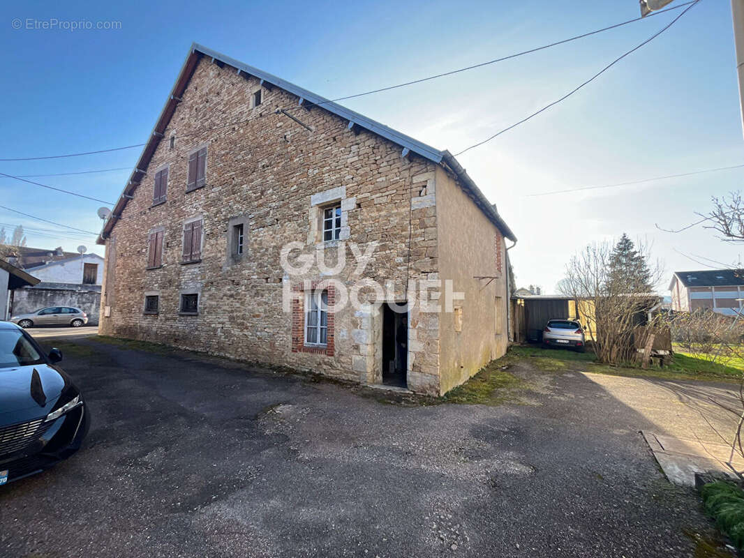 Maison à FROTEY-LES-VESOUL