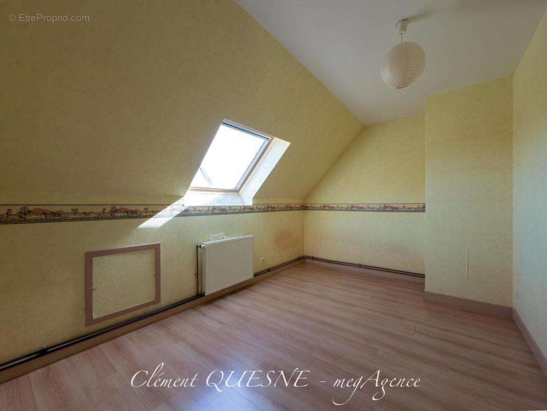 Maison à SAINT-MARTIN-EN-CAMPAGNE