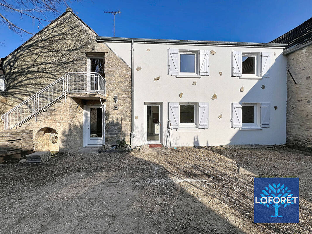 Maison à LA FERTE-ALAIS