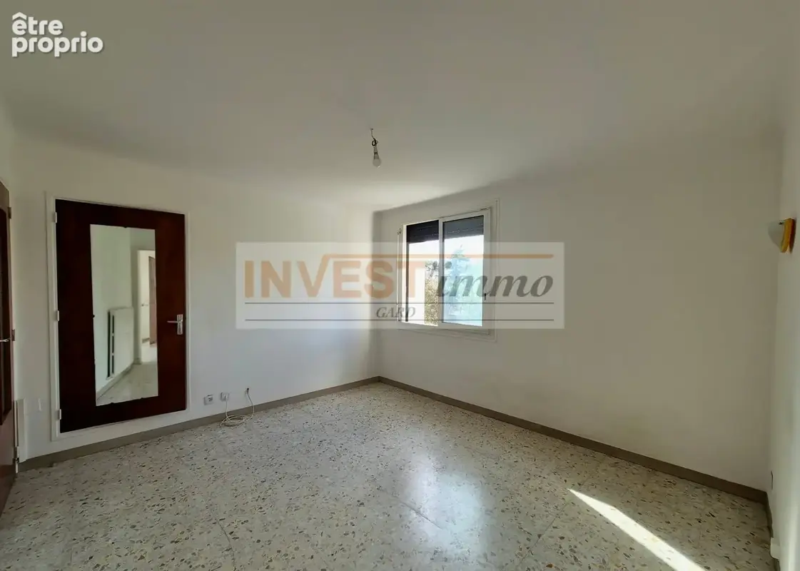 Spécial investisseur   propriété : 2 logements + garage + jardin   fort potentiel - photo 10