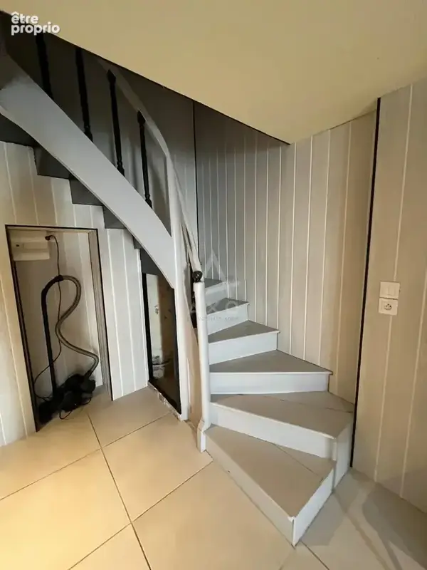 Nesmy : une maison 3 chambres pleine de charme avec jardin et grand garage - photo 6