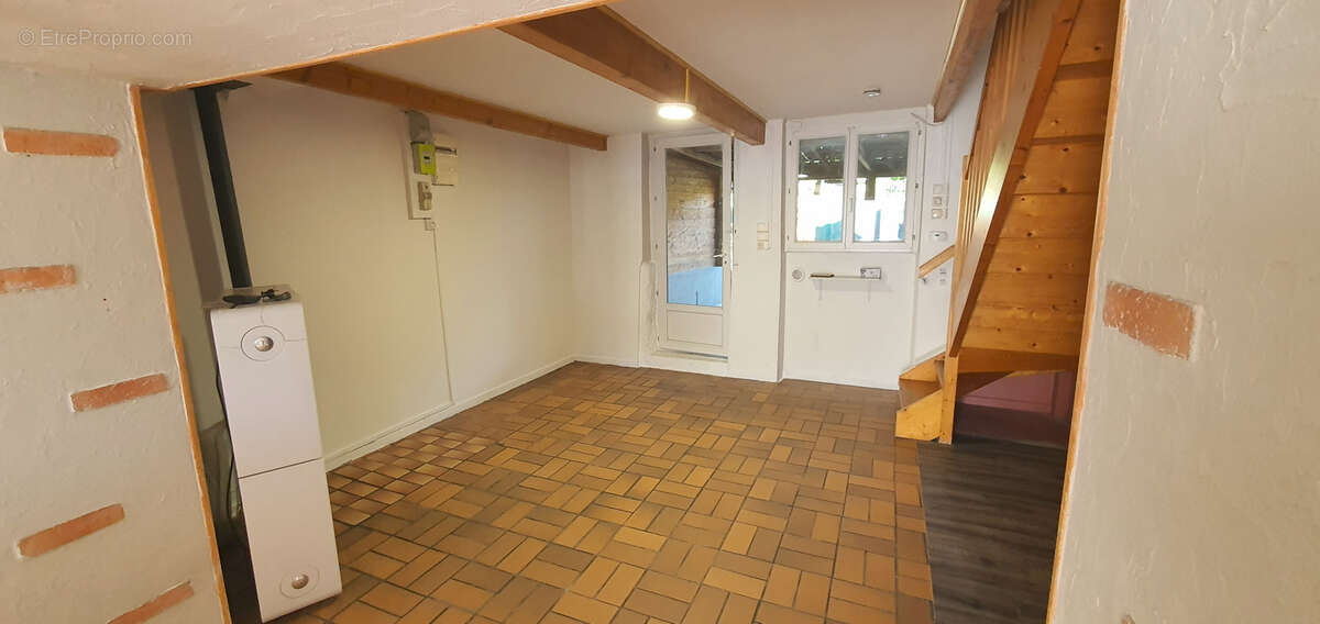 Maison à FEUGAROLLES