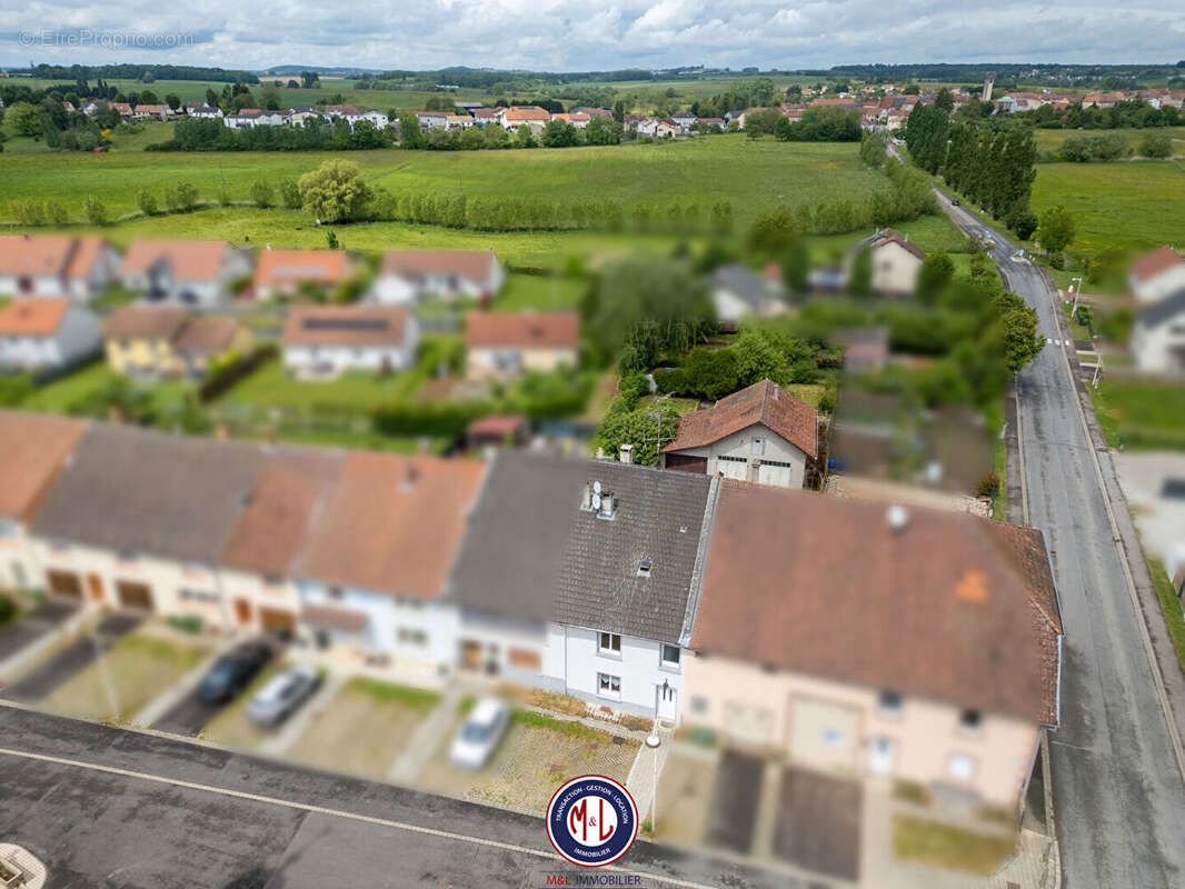 Maison à LENING