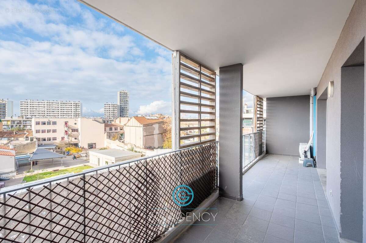 Appartement à MARSEILLE-3E