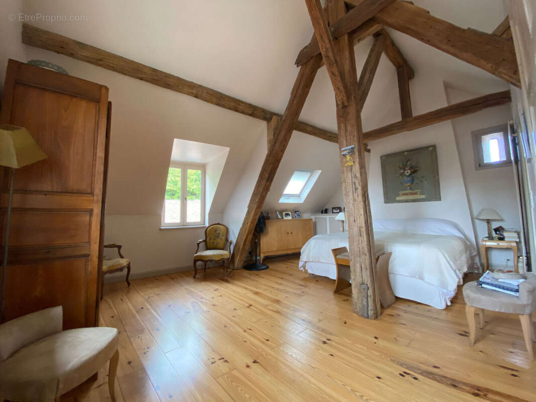 Maison à MONTFORT-L'AMAURY