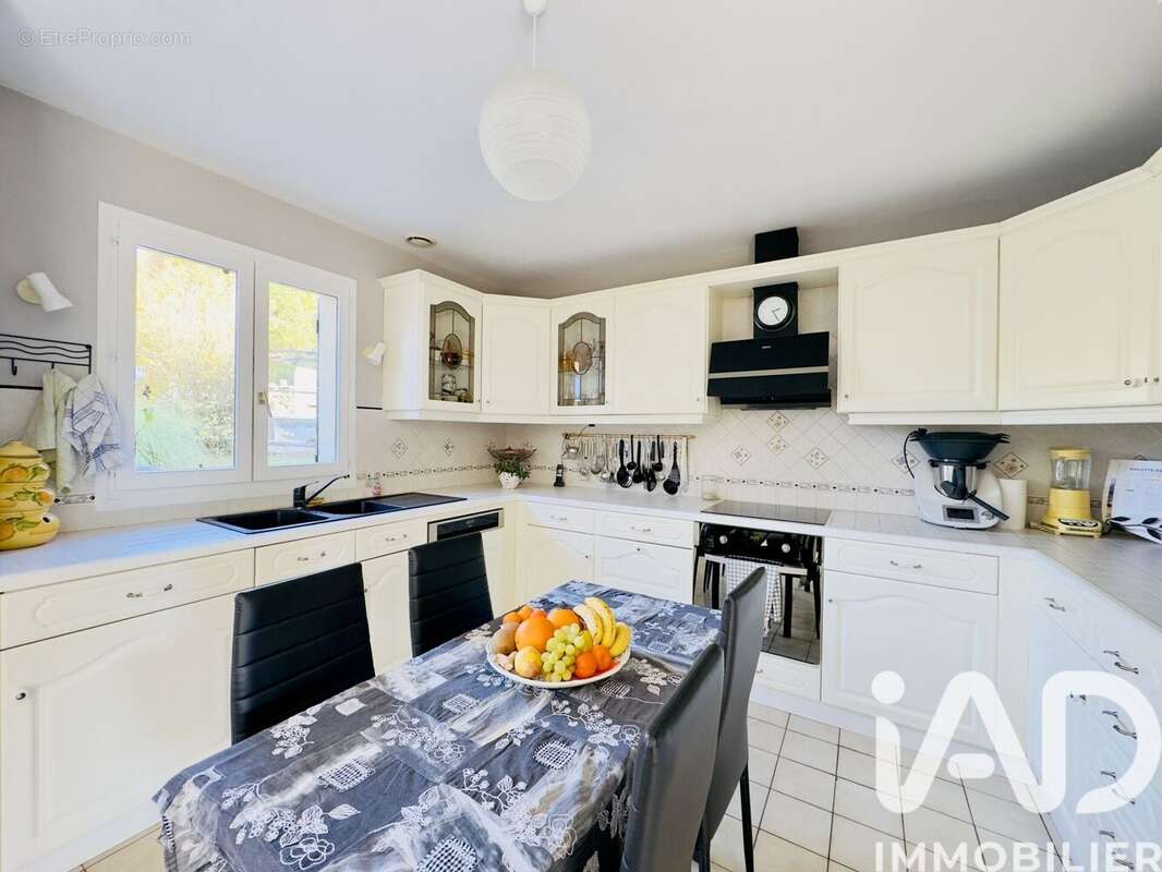 Photo 5 - Maison à MORIGNY-CHAMPIGNY