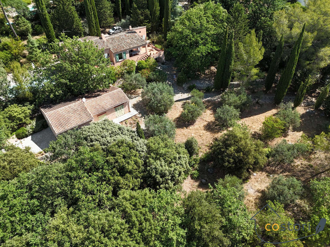 Maison à TRANS-EN-PROVENCE