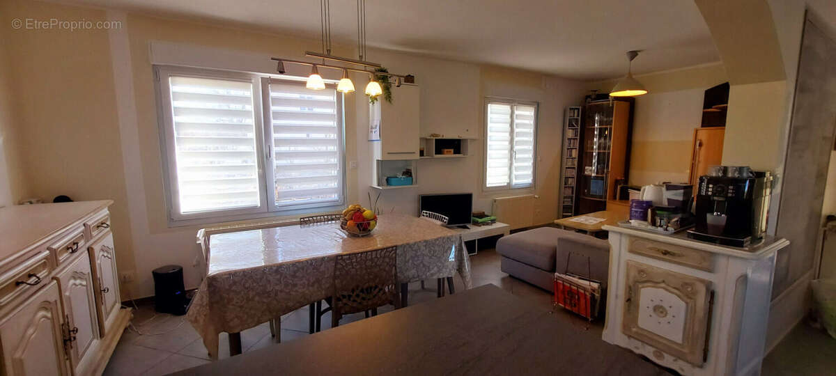 Maison à CONFLANS-EN-JARNISY