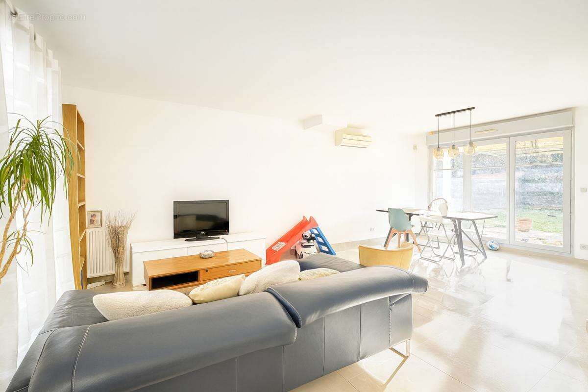 Maison à ECQUEVILLY