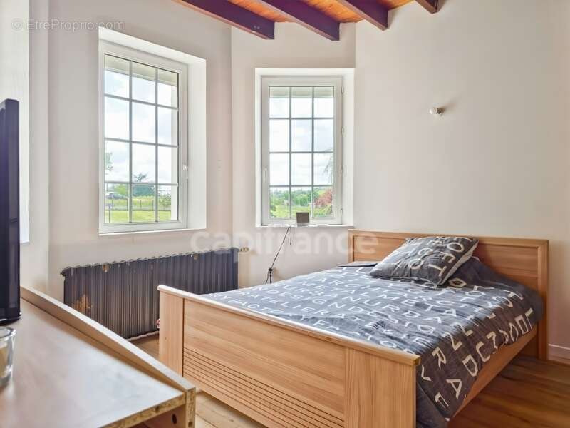 Maison à YVRE-L&#039;EVEQUE