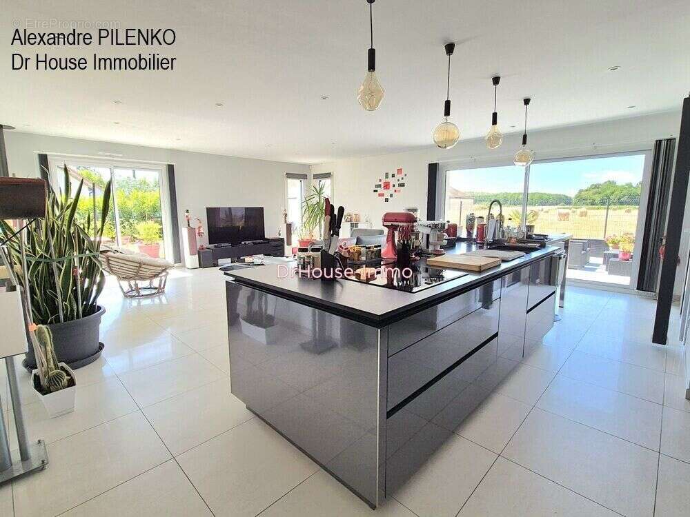 Maison à CHALON-SUR-SAONE