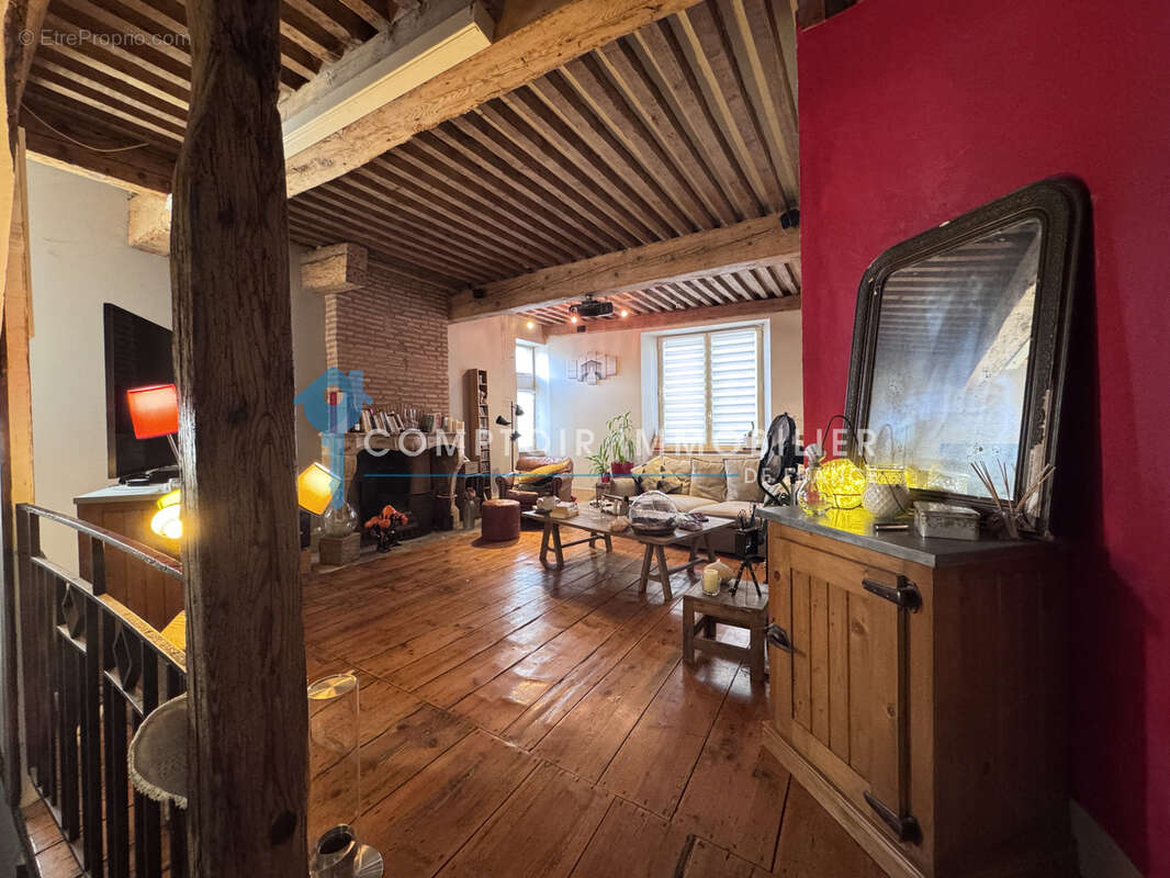 À vendre à Romans centre - Maison de ville T5 200m2 - photo 8