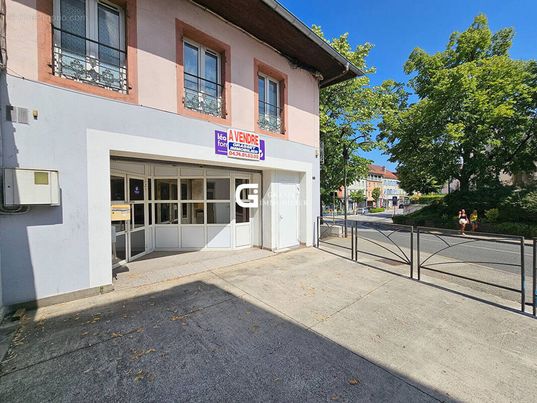 Commerce à OYONNAX
