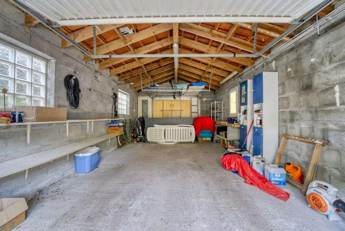 Maison à MESCHERS-SUR-GIRONDE