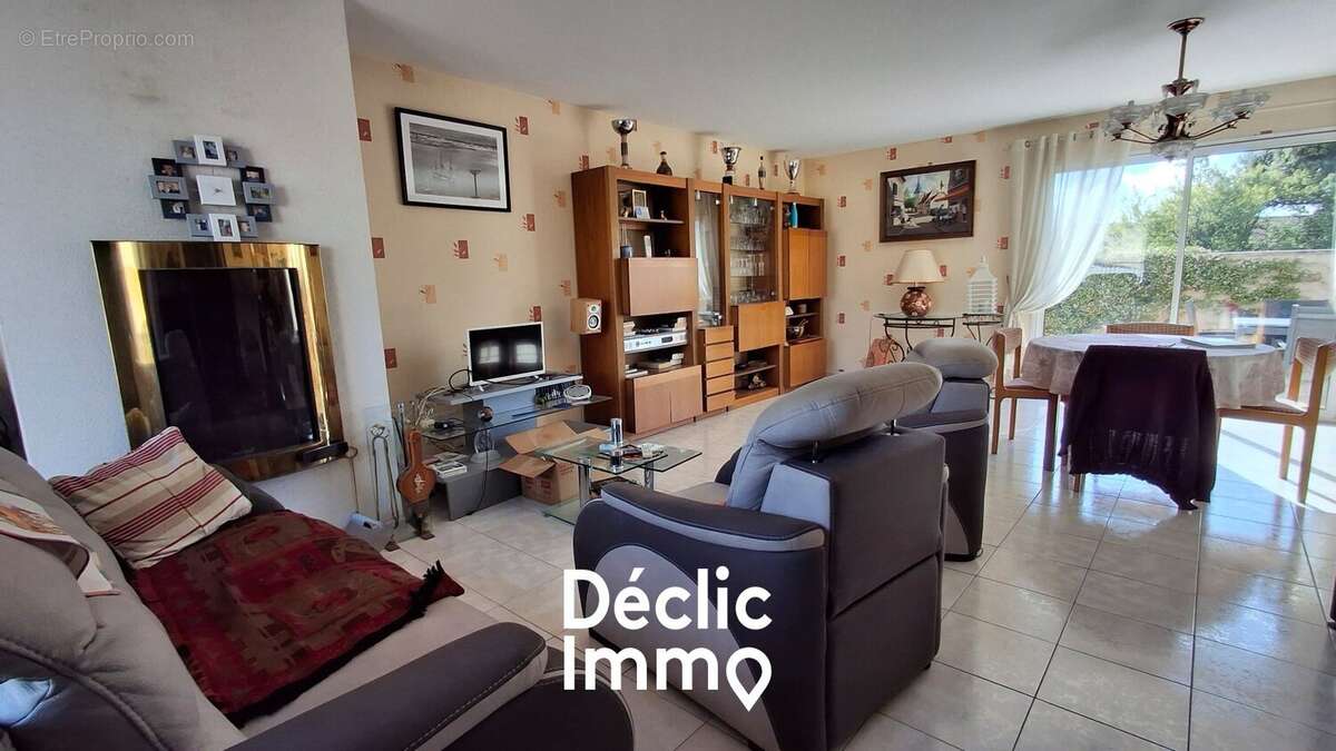 Maison à VAUX-SUR-MER