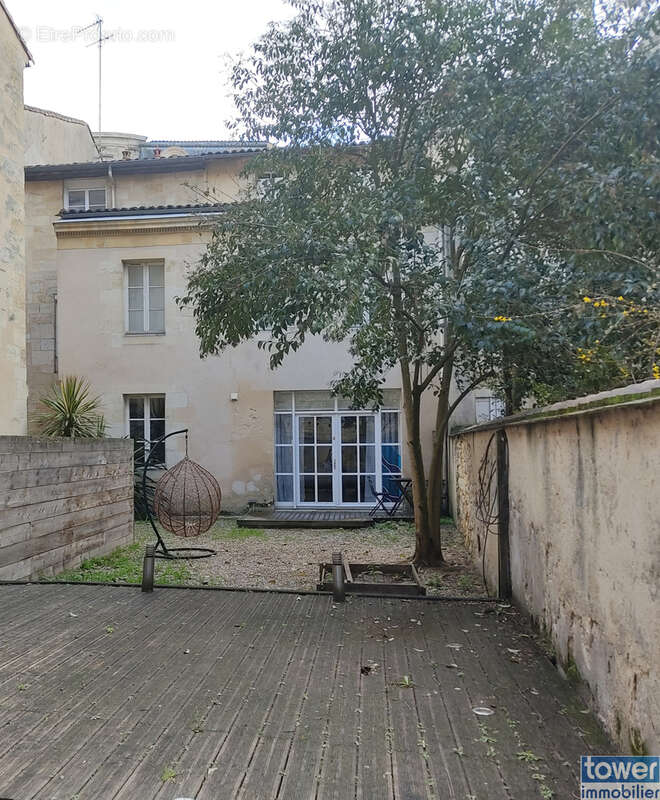 Appartement à BORDEAUX