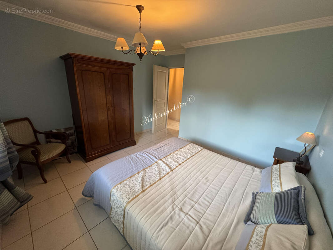 villa de plain-pied avec piscine - photo 13