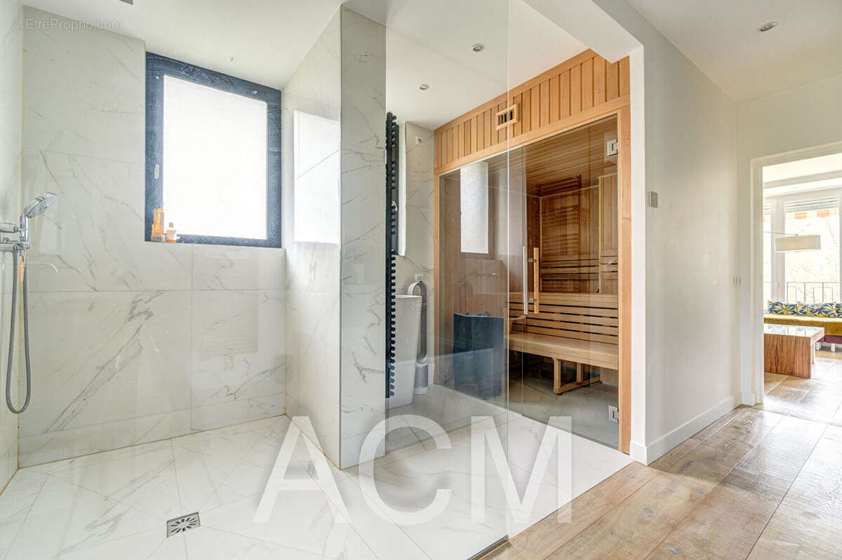 Appartement à MAISONS-LAFFITTE